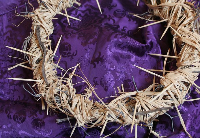 How To Make Holy Week Holy <br/> by Nancy M. Powers